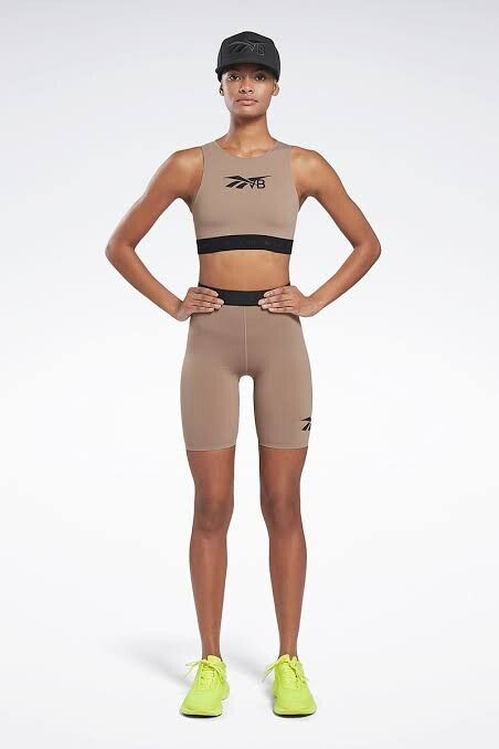 Victoria Beckham x Reebok set