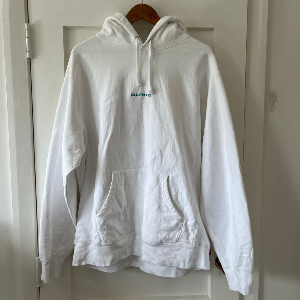 Supreme Hoodie