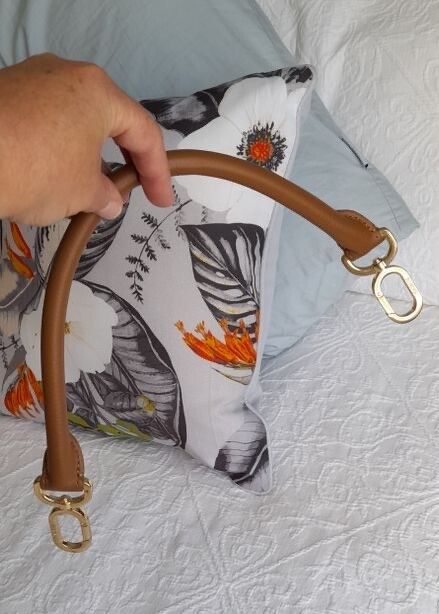 Saben Frankie Short Strap