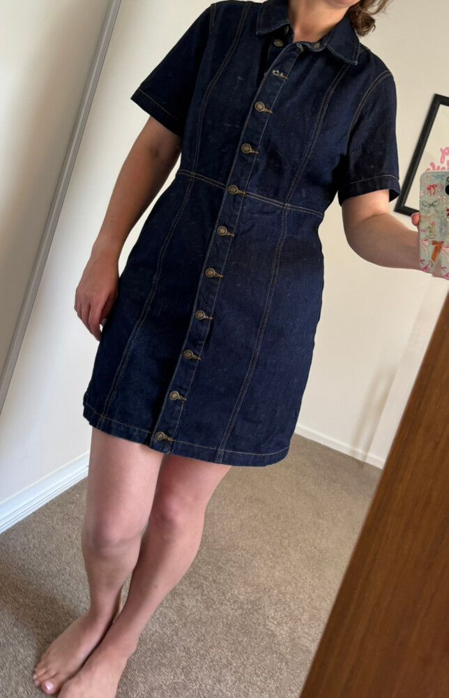 sportsgirl denim dress Mornings at the markets Wearing the prettiest denim dress from @sportsgirl #gifted #collab #sportsgirlstyle #denimdress #OOTD #SpringStyle #denimdress #sundaymarkets