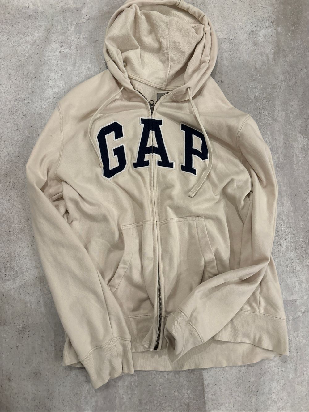 gap zip up hoodie