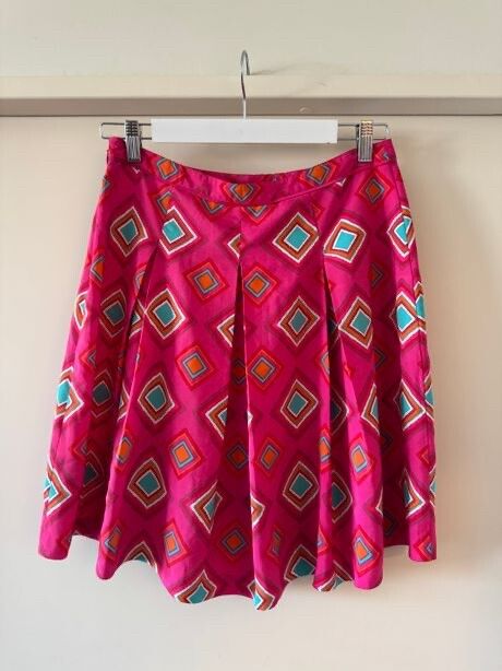 Tommy Hilfiger pink pleat skirt