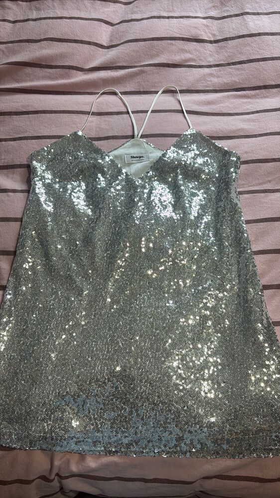 showpo silver dress Showpo Light Grey Lace Dress NWT Size 0