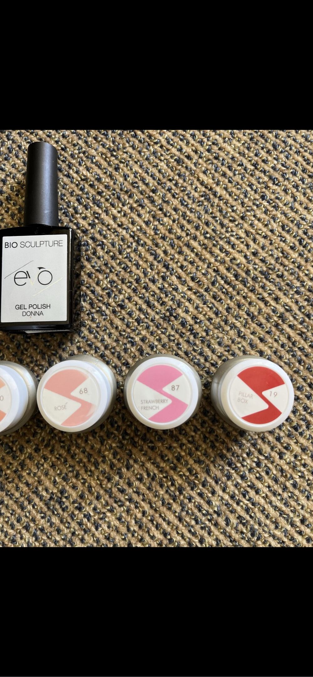 Unused Biosculpture gel nail polish set worth $262