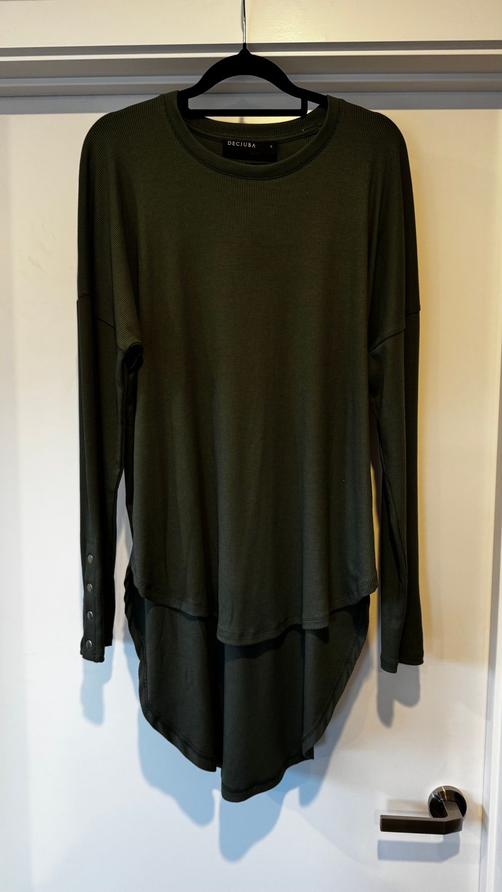 Decjuba Green Top Size L