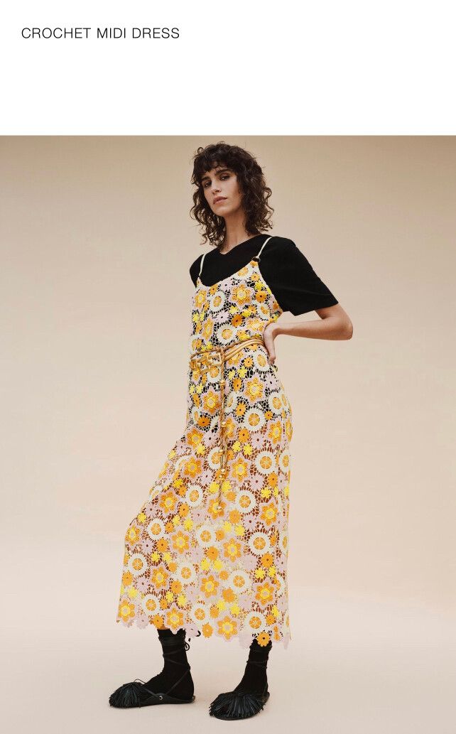 Zara - Zara Crochet MIDI Dress on Designer Wardrobe Zara - Zara Crochet MIDI Dress on Designer Wardrobe