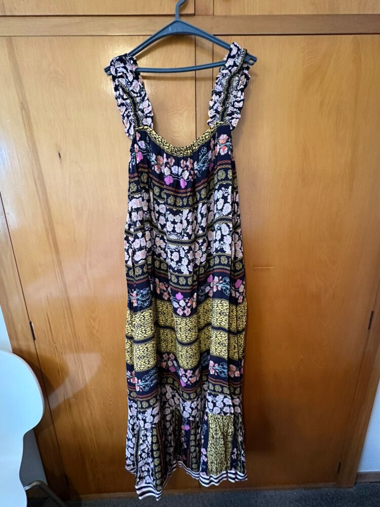 Maxi