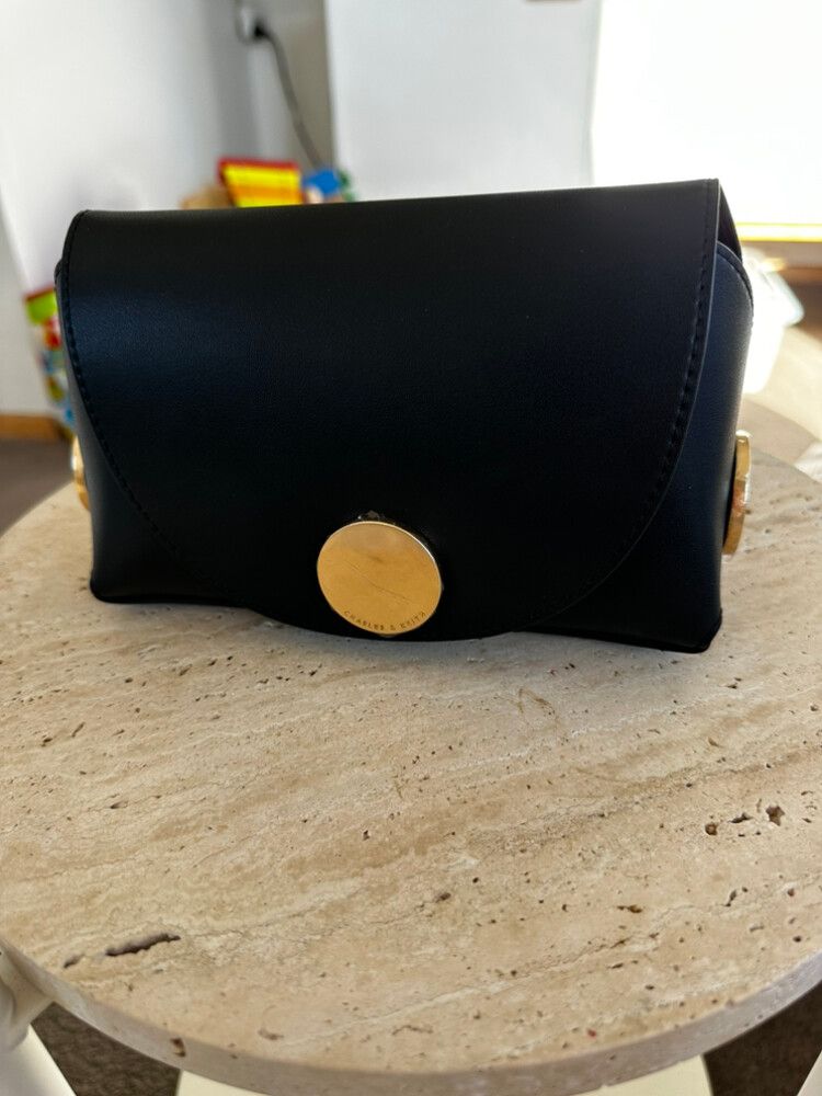 Black Clutch