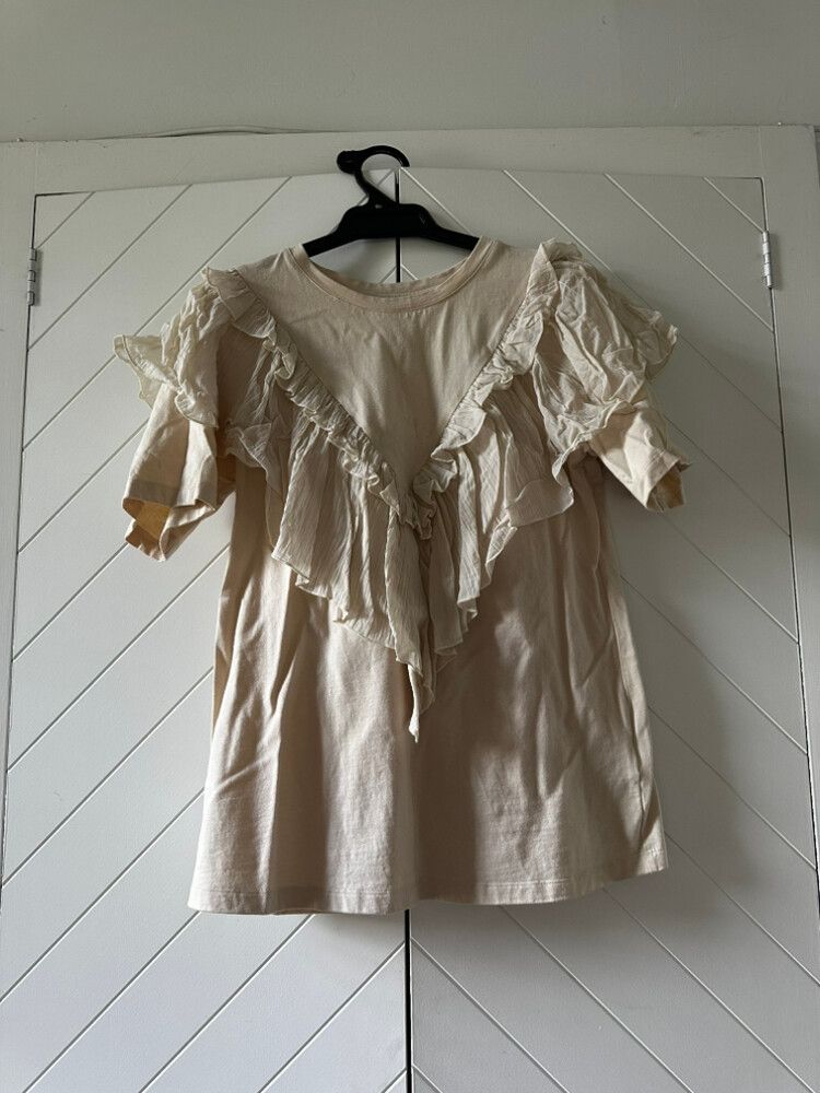 Moochi Ruffle Tee - Ecru