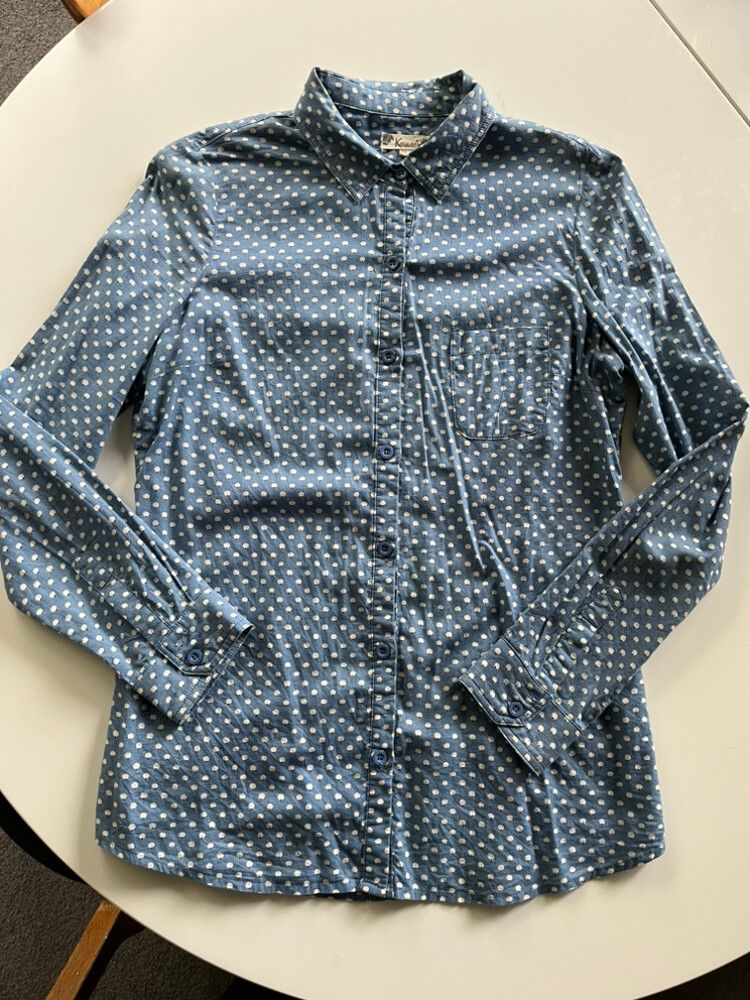 Ketz-ke Blue button-up with spot pattern