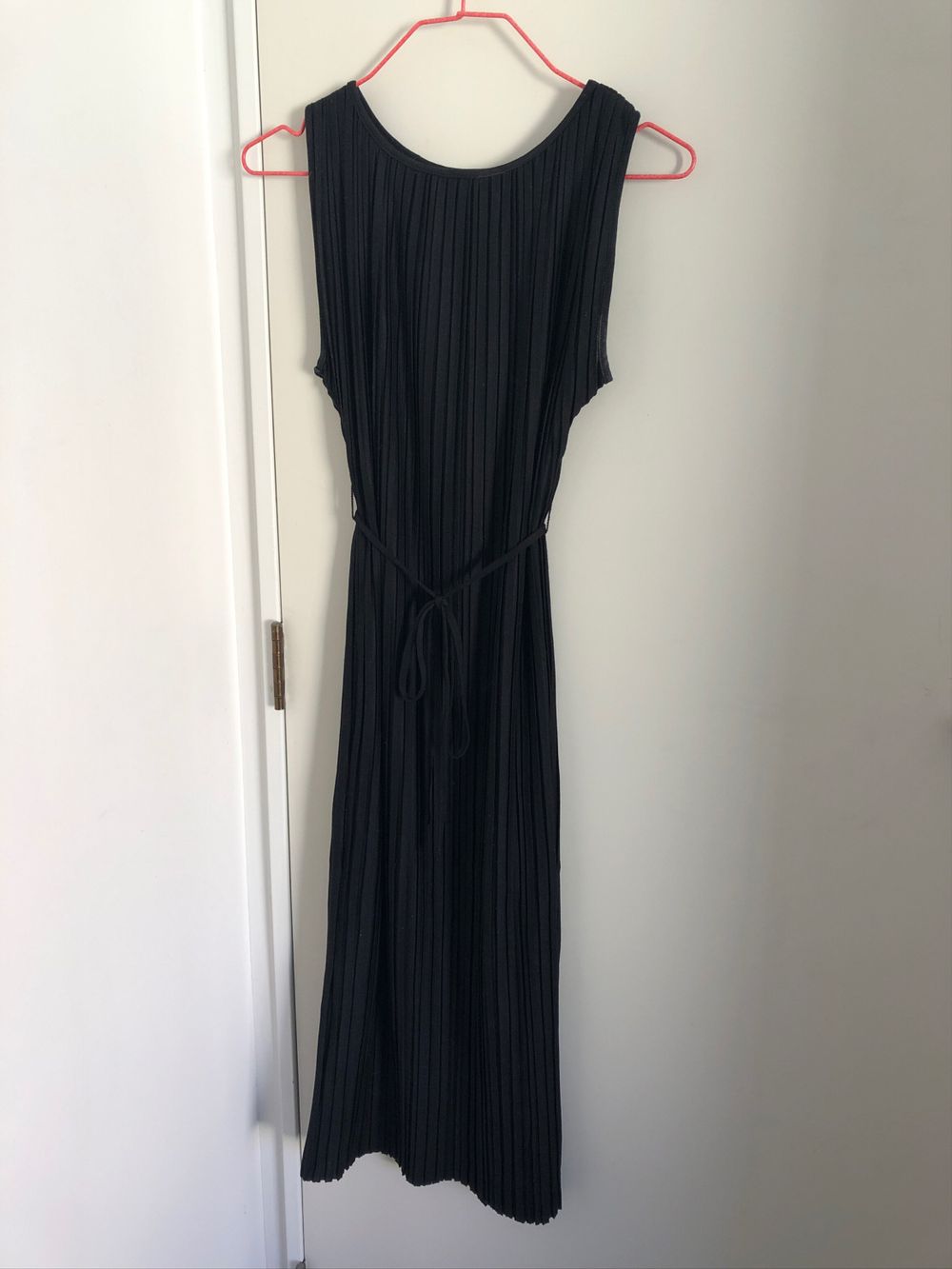 knee length dresses for ladies UNIQLO. Long black dress size 36 – Hibuy market
