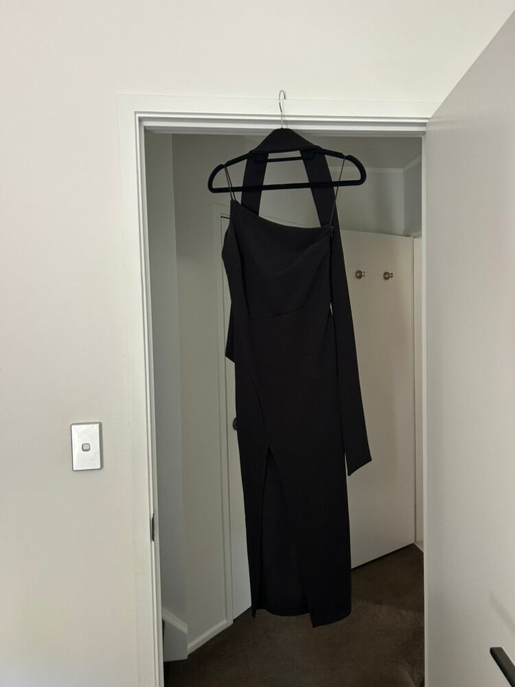 Whyte Valentyne on Designer Wardrobe