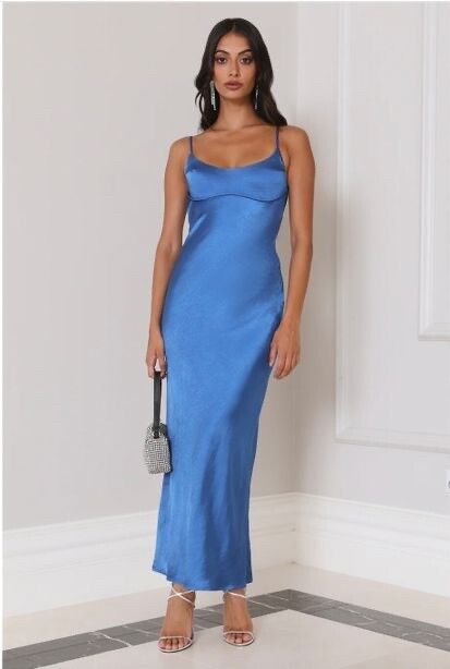 FEELS LIKE LUXE MAXI DRESS BLUE