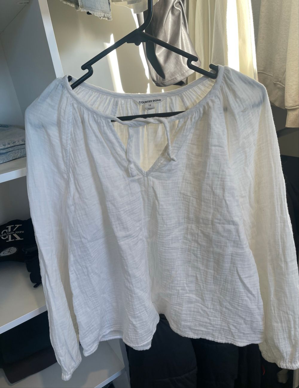 Country Road White Long Sleeve Top