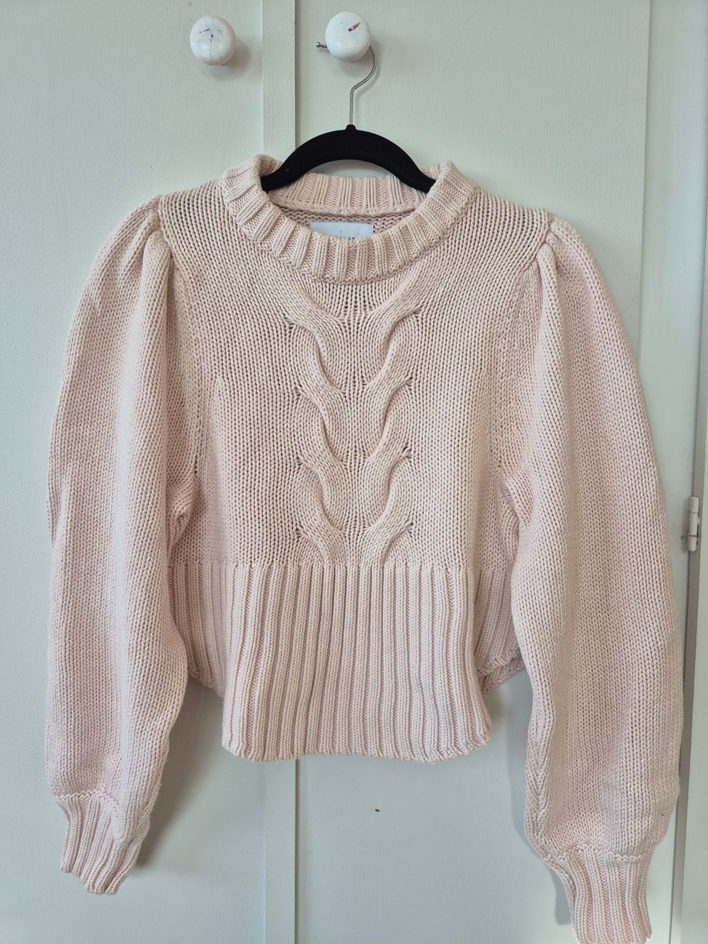 Joslin Kirsten Cable Knit Jumper
