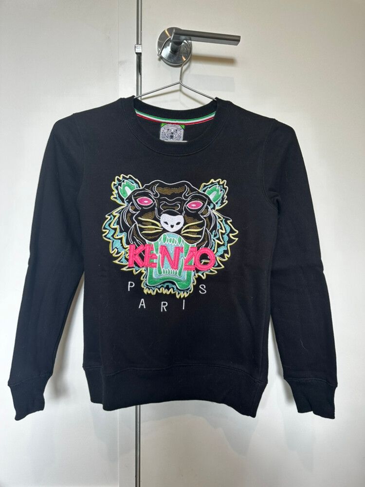 Embroidered Tiger Sweatshirt