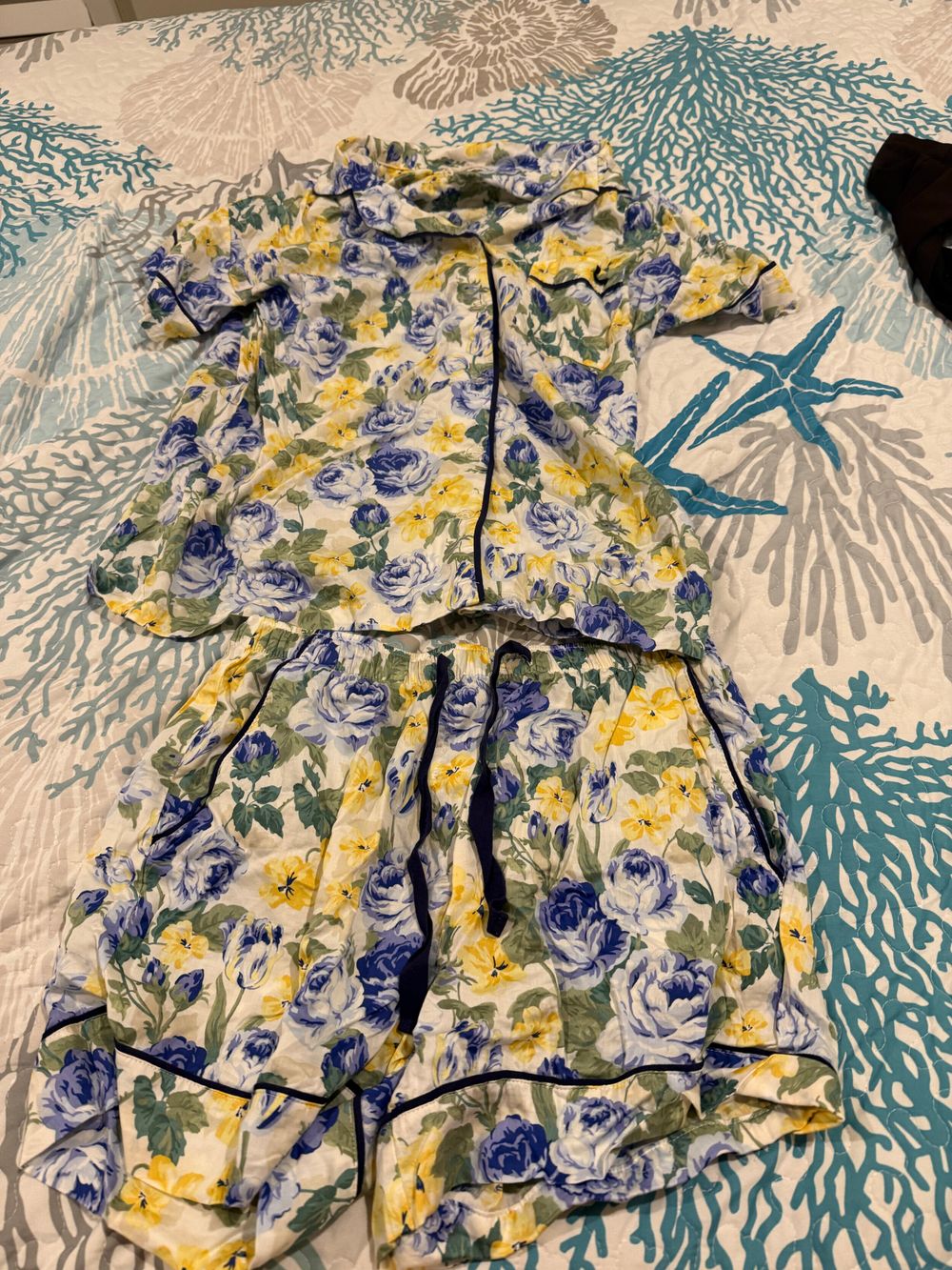 Peter Alexander Floral Pyjama Shirt And Shorts Set