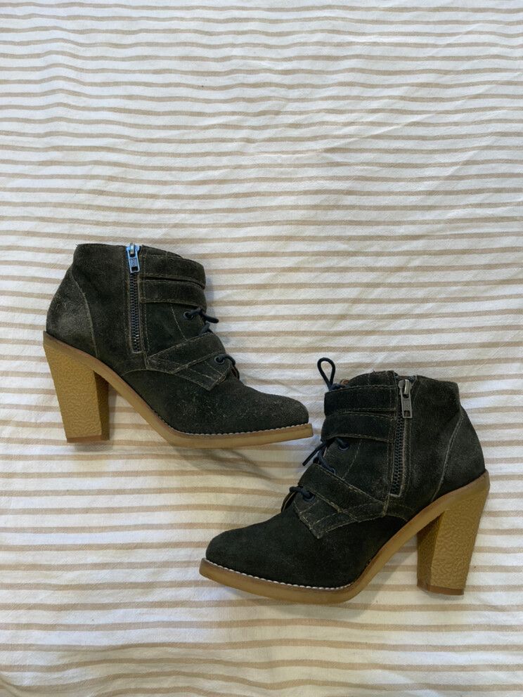 Country Road Leather Boots 36