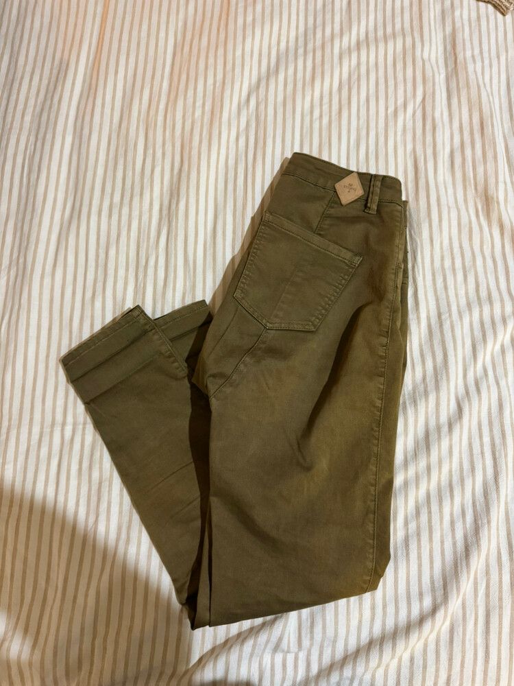 Thrills Jeans 26 (NZ 6-8)