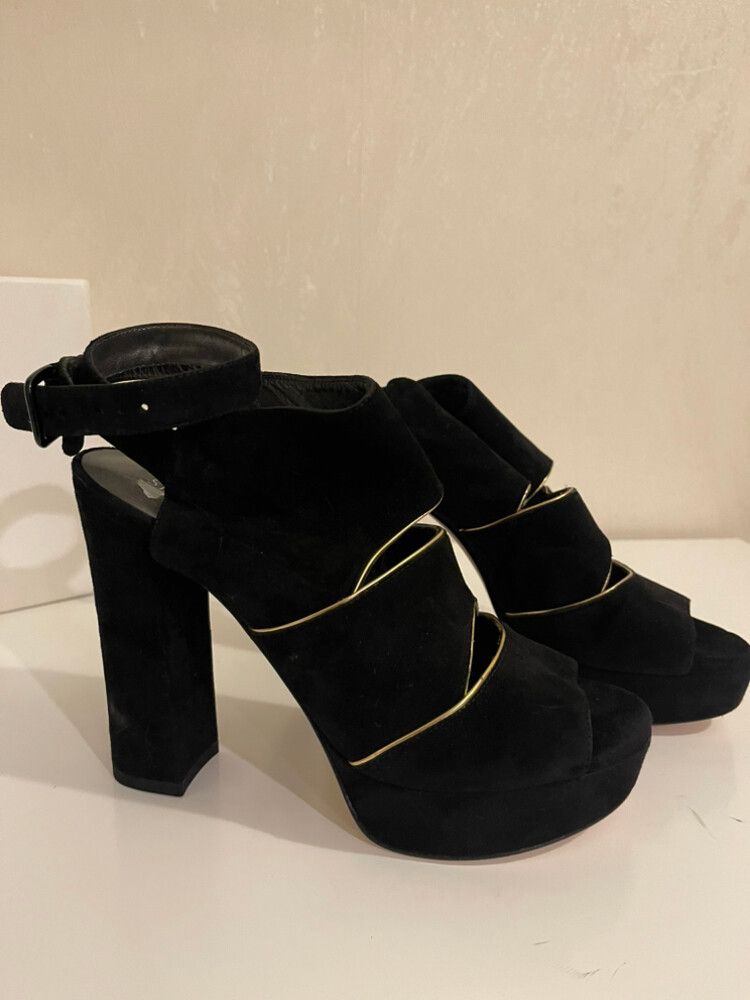 Stuart Weitzman Platform Heels
