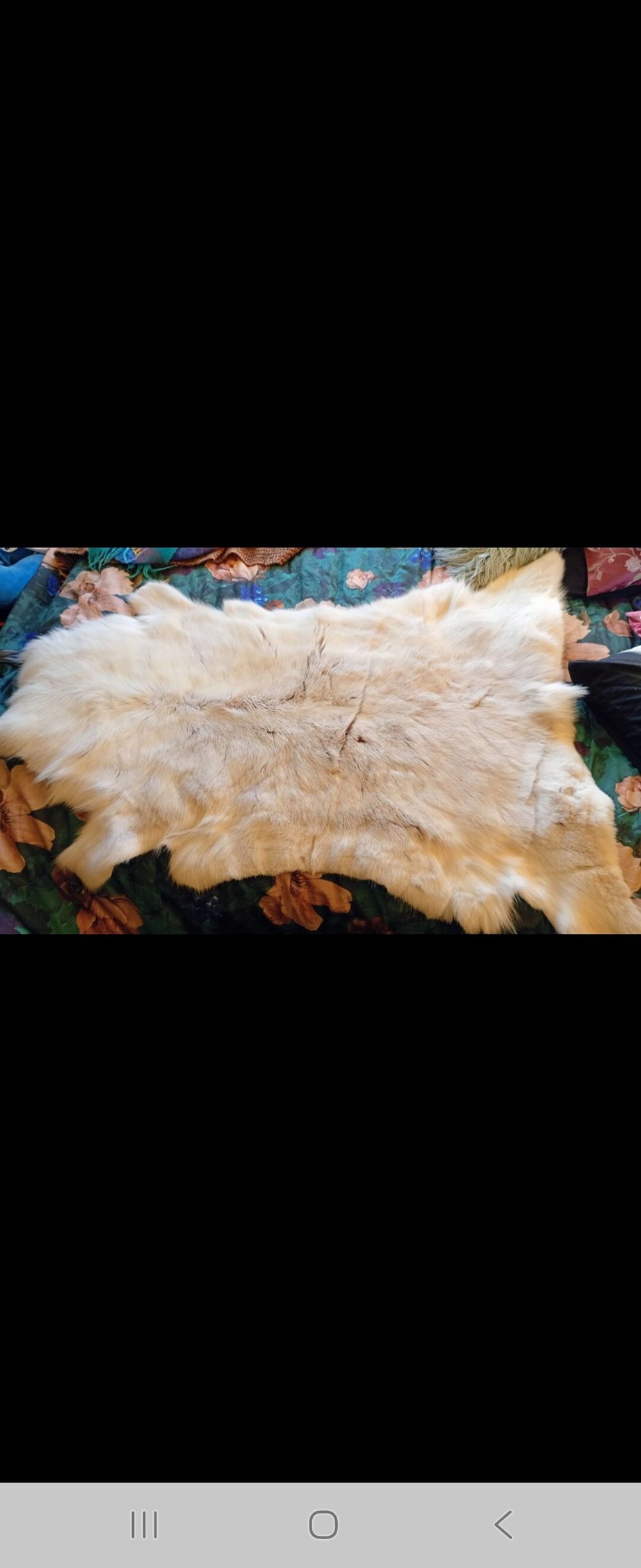 Signature Rugs Natural Reindeer Hide Rug