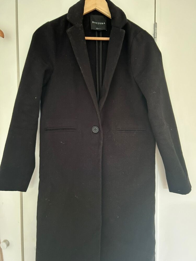 Decjuba Black Long Coat