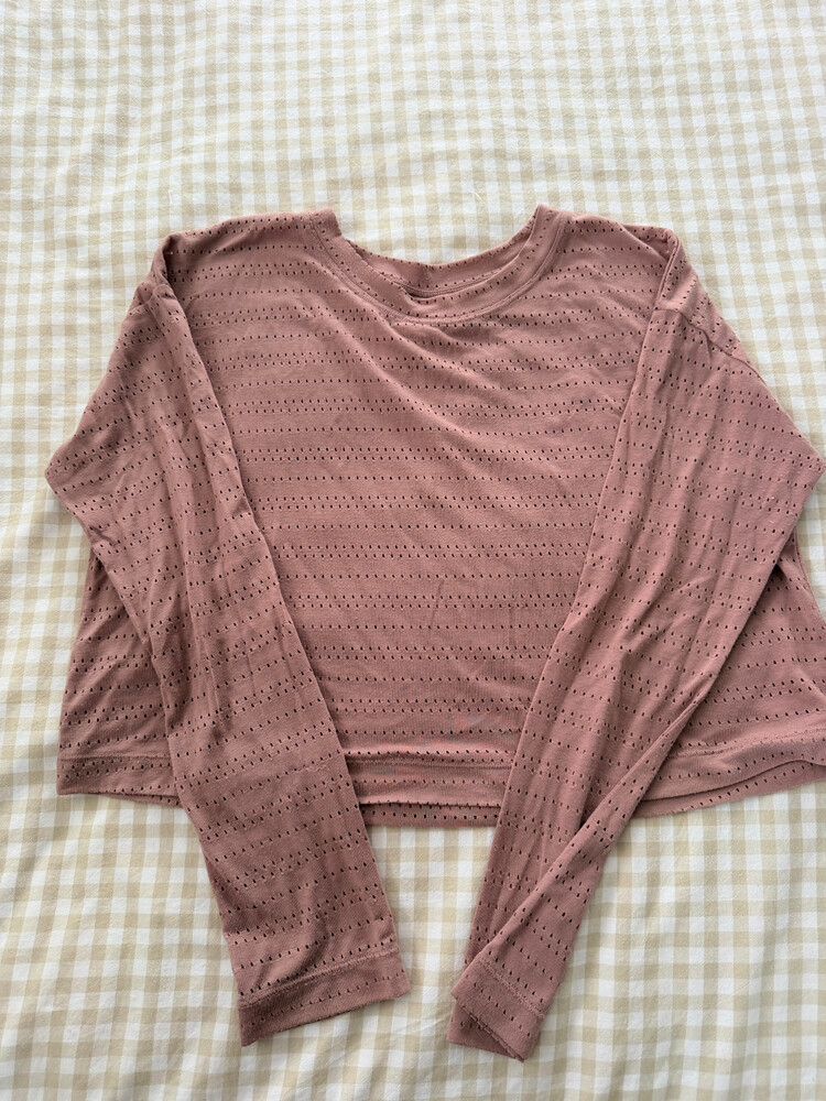 Lorna Jane cropped top