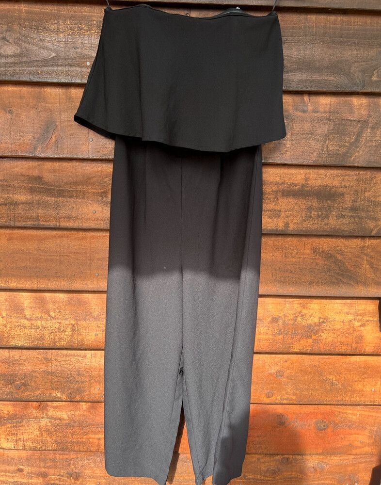 stunning jumpsuit / MOVING SOON CLOSING ACCOUNT