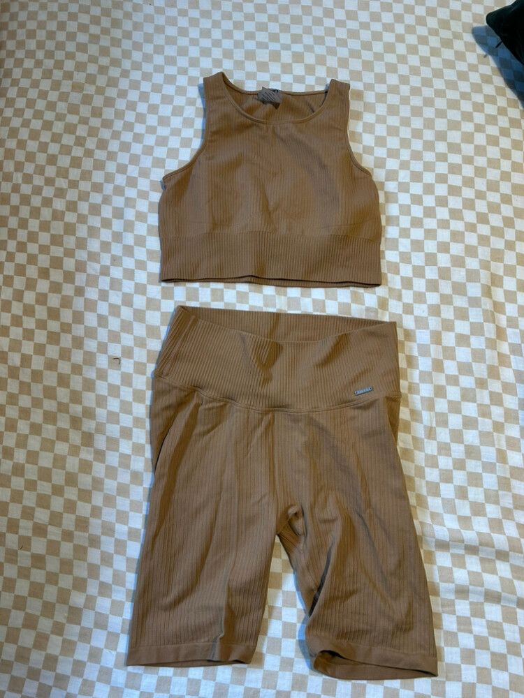 Aimn Brown Matching Set