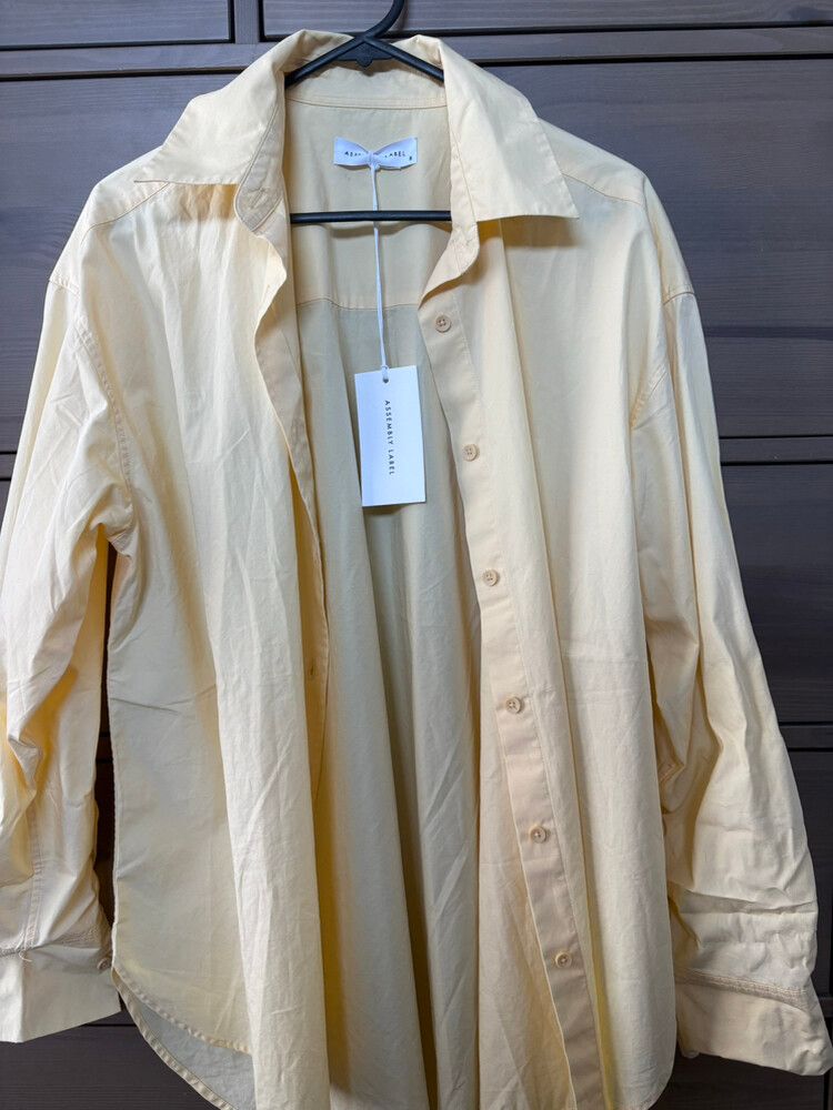 BNWT Assembly Label Lemon Everyday Poplin Shirt