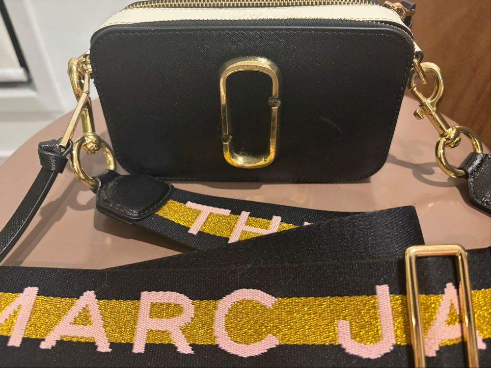 Marc Jacob’s Crossbody Bag