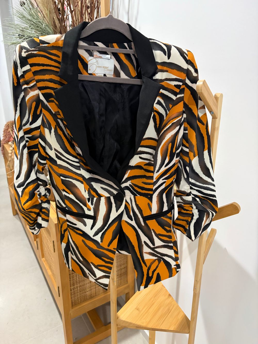 Vero Moda Tiger Print Jacket