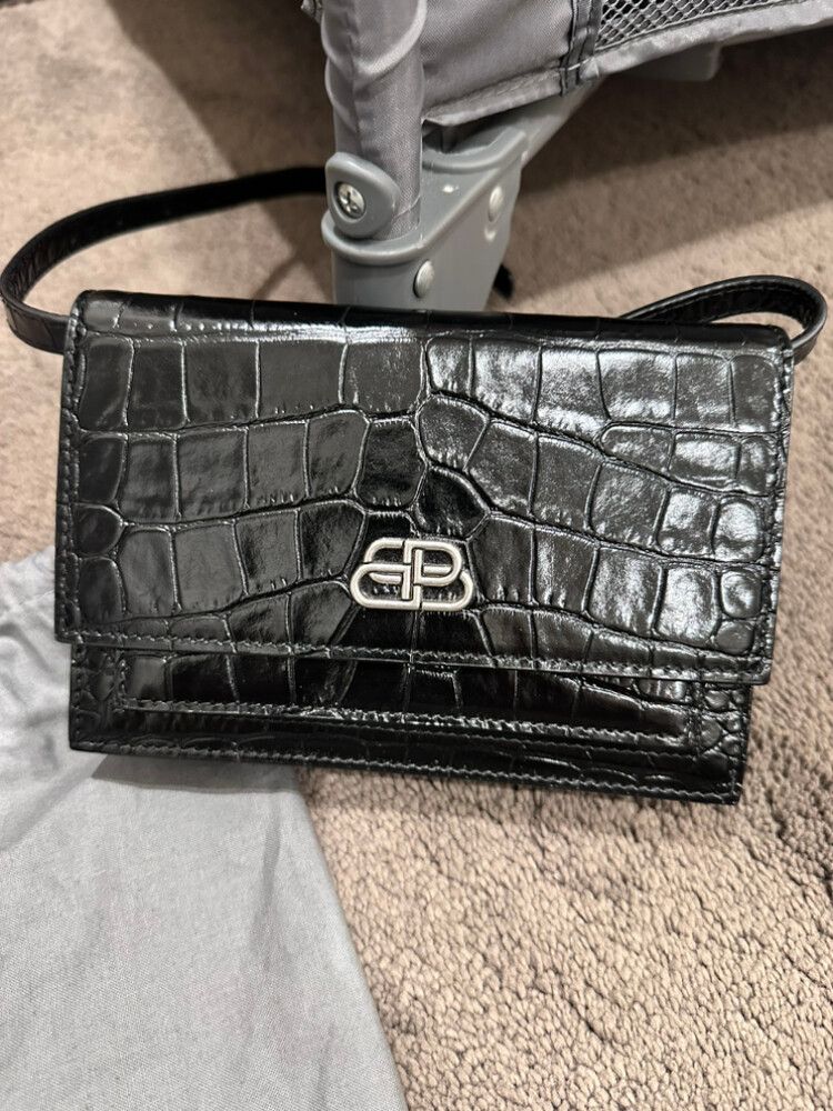 balenciaga sharp xs belt bag