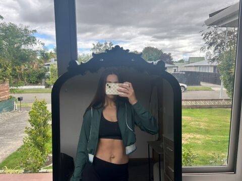 Gym Shark Crop Jacket