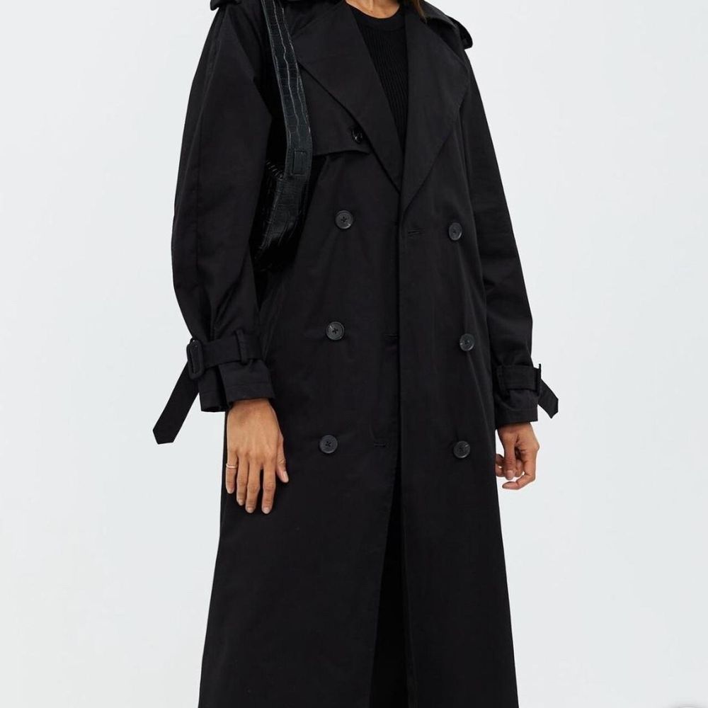 Aere trench coat