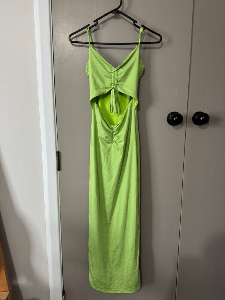 Glassons - Glassons Lime Green Cut-Out Midi Dress on Designer Wardrobe Glassons - Glassons Lime Green Cut-Out Midi Dress on Designer Wardrobe