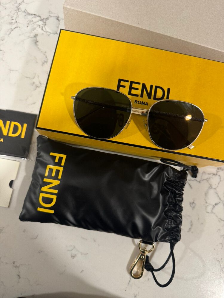 RARE Fendi sunglasses unisex