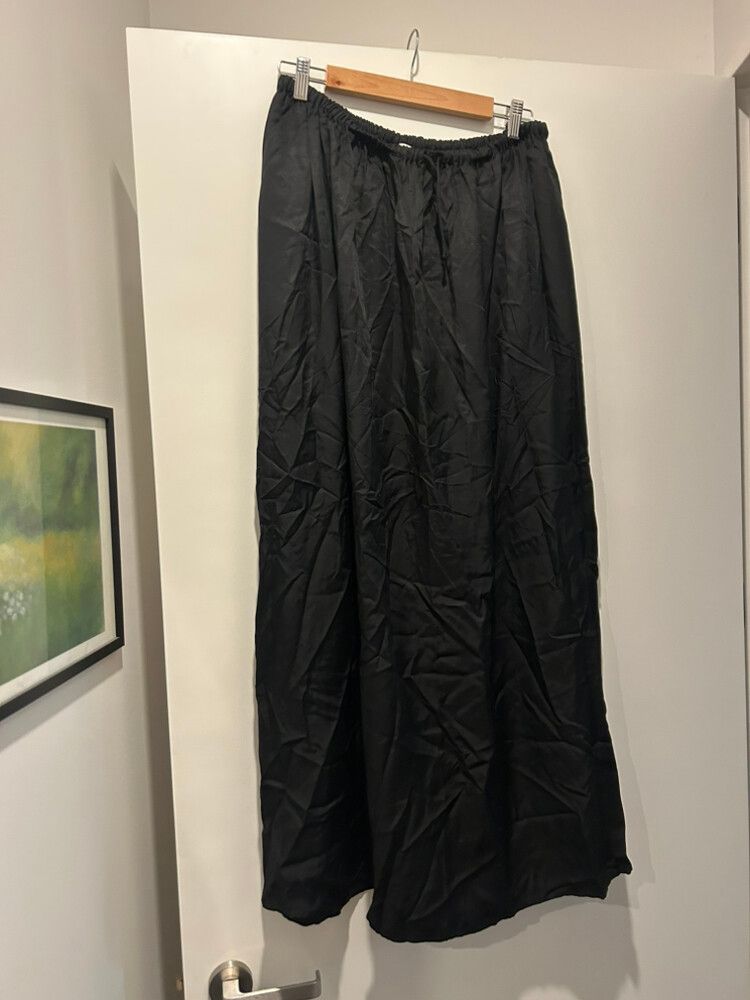 Nudelucy Black Midi Aline Skirt