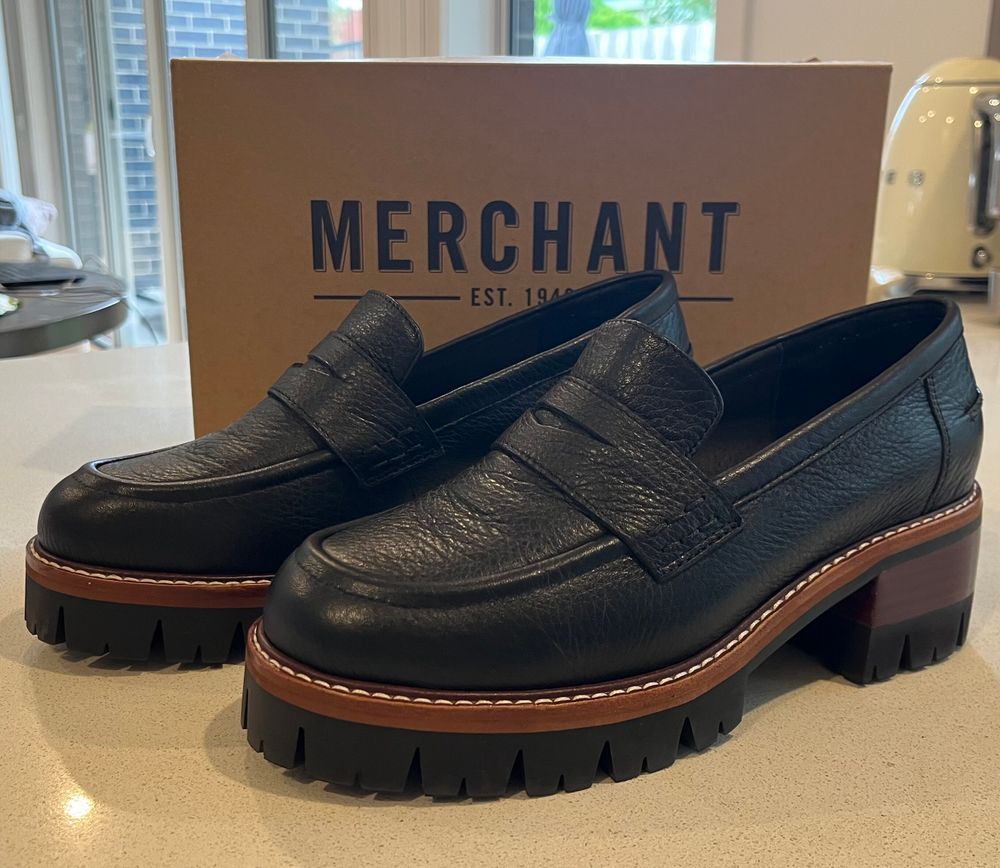 Isabelle Anselmi (Ezra)- Merchant Black Leather Loafer