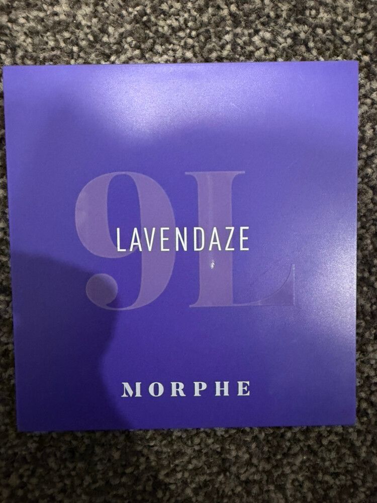 Discontinued Morphe eyeshadow palette- Lavendaze 9L