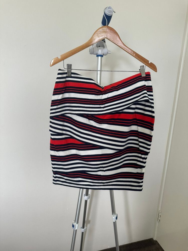 French Connection skirt