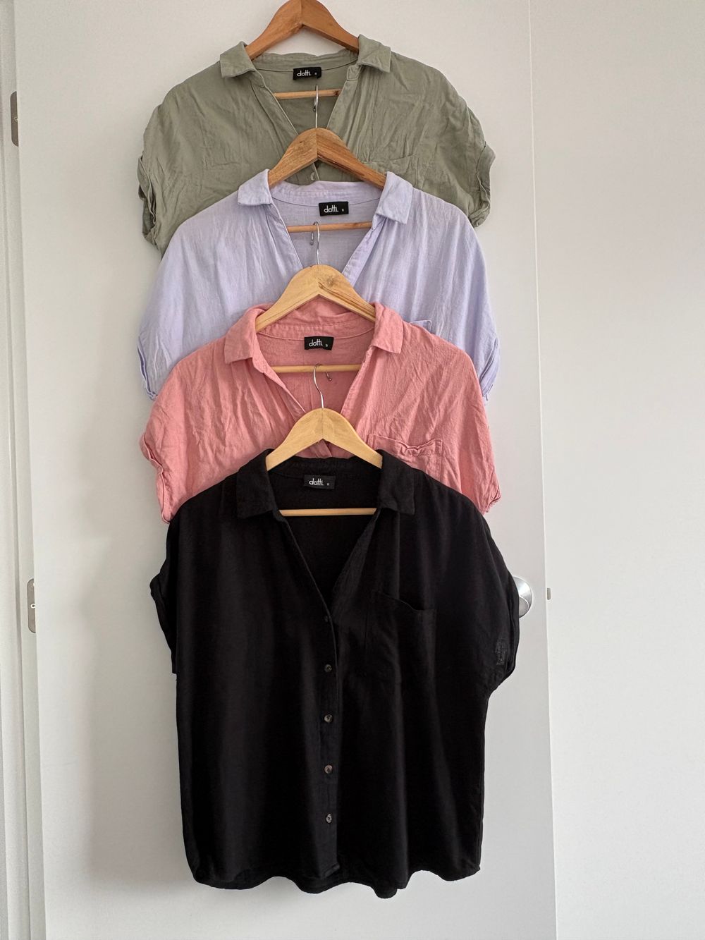 Dotti tops x4