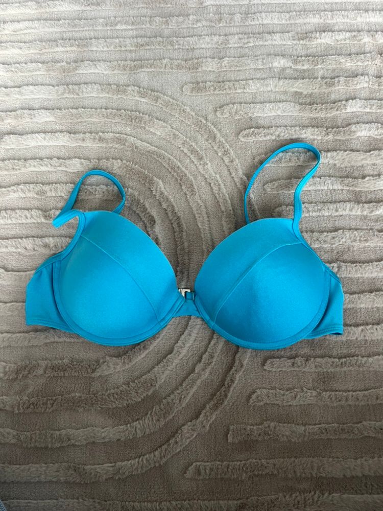 Glassons blue push up bikini top