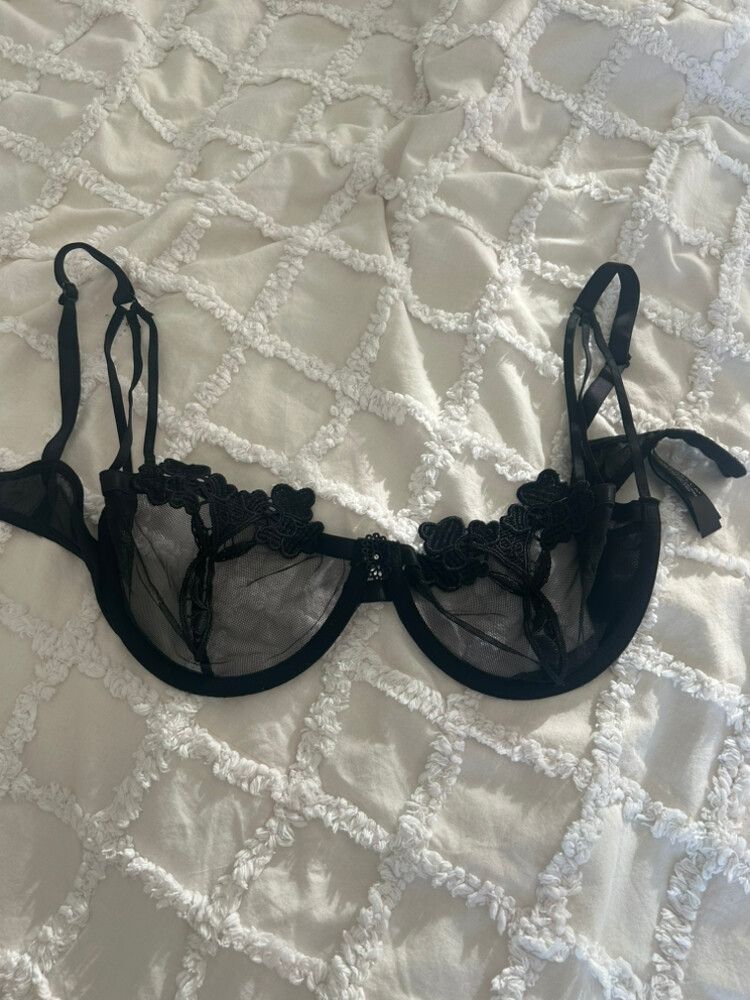 Mesh/lace Bluebella Bra