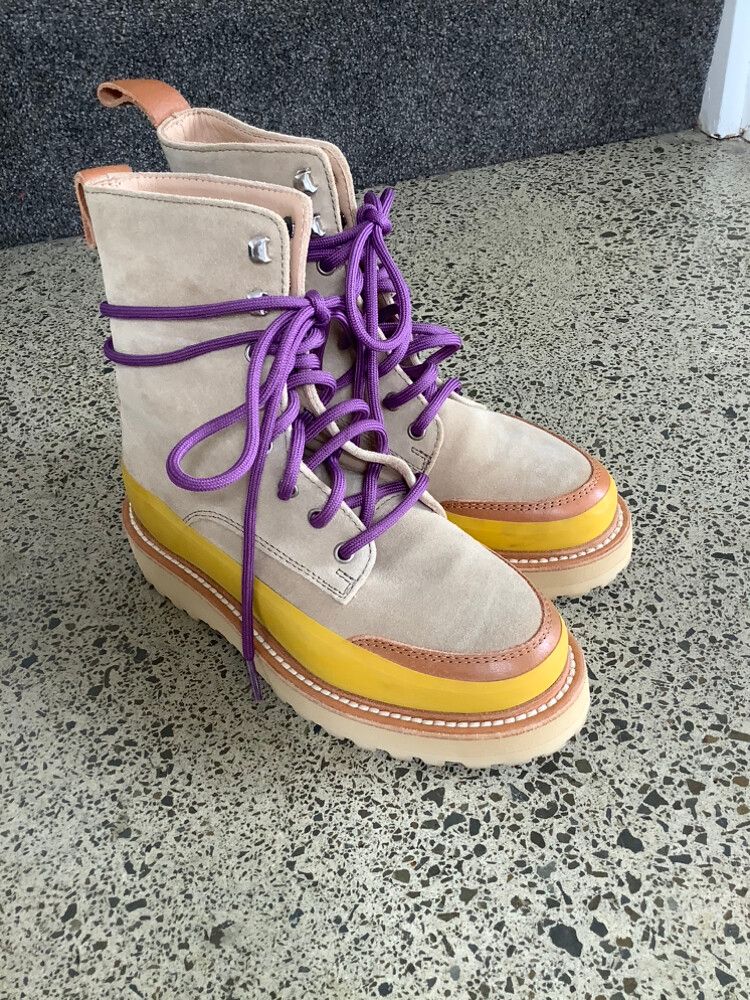 Colourblock Leather Boots