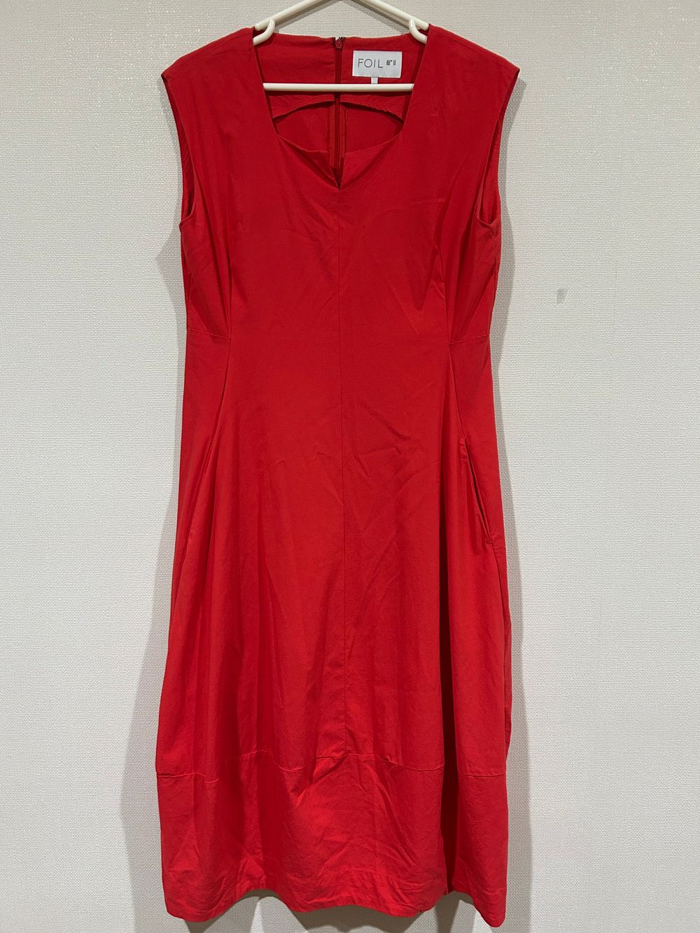 FOIL  Sleeveless Midi Dress Size 14/XL