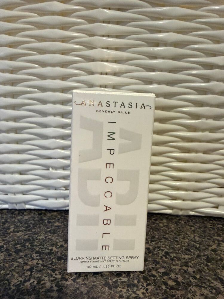 Anastasia Beverley Hills Setting Spray