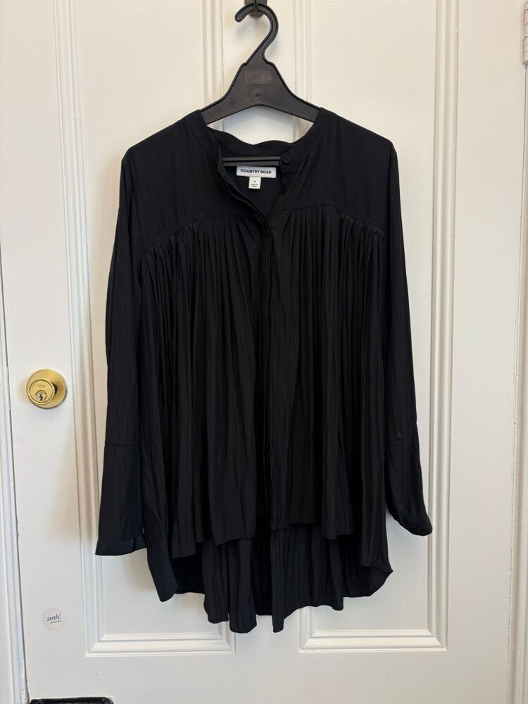 Country Road Black Shirt Size M
