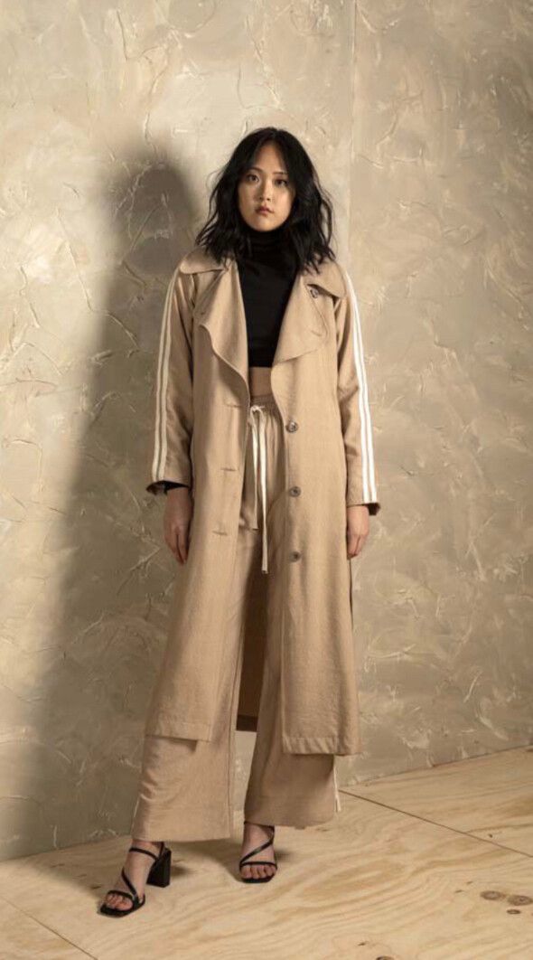 Ruby Corvette Trench Coat Size 4