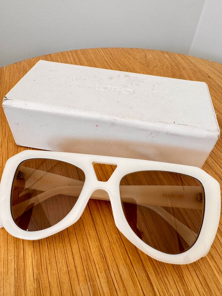 Brésac White Sunglasses